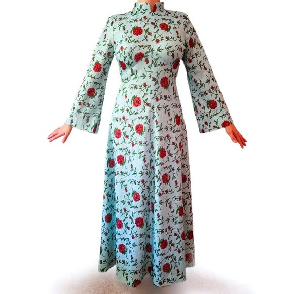 Handmade Vintage 70s Dress Bell Sleeve Size Medium Large Floral Maxi Cottagecore